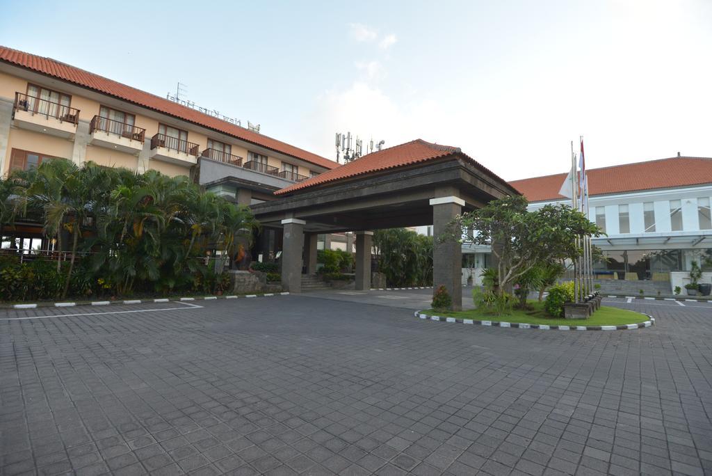 New Kuta Hotel Uluwatu Exteriér fotografie
